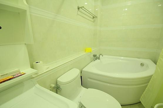 Serviced apartment for rent in district 1 HCMC D199512 (1)